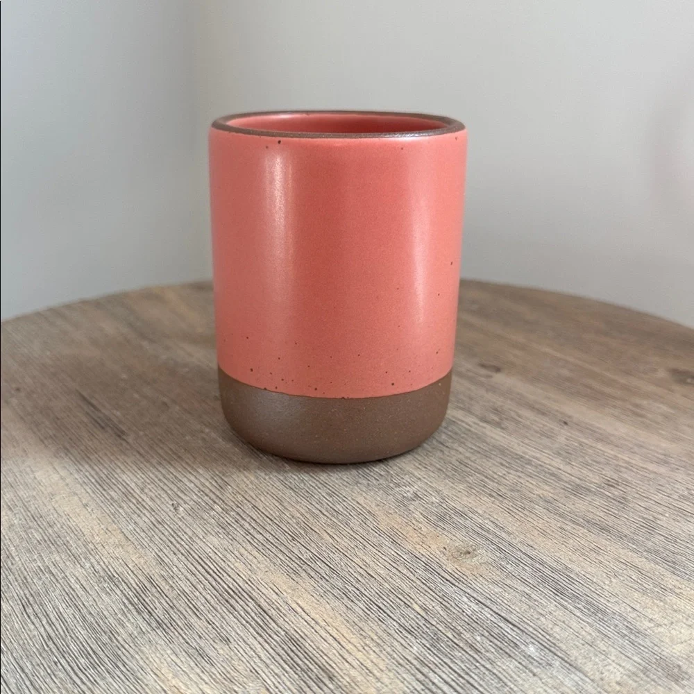 East Fork Mug in Guava - Picture 5 of 6